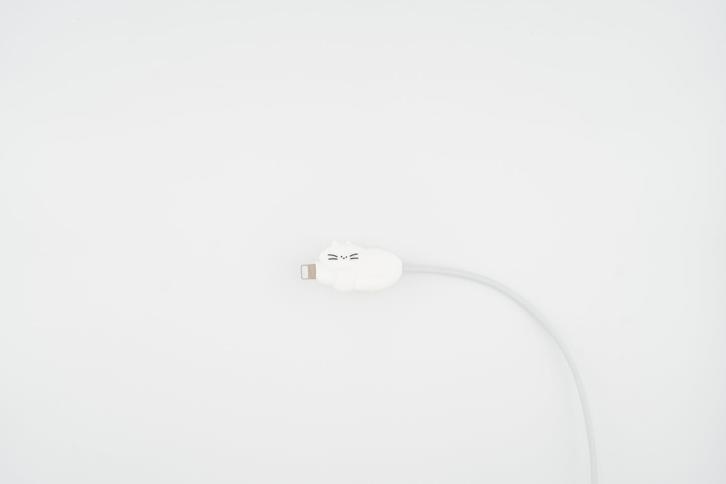 Herethere Bread Cat Cable Protect Cap